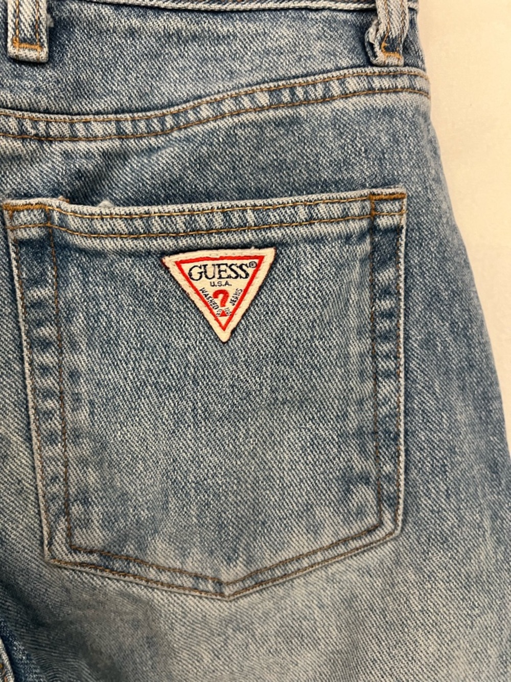 Vintage 90s Guess Light Wash High Waisted Style 1050 Denim Jeans Women’s Size 28 - Picture 6 of 8